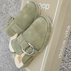 Dolce Vita Astor Plush Flats